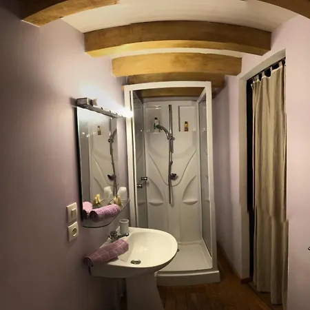 Guest house Terrabondance Chambres D'hotes *